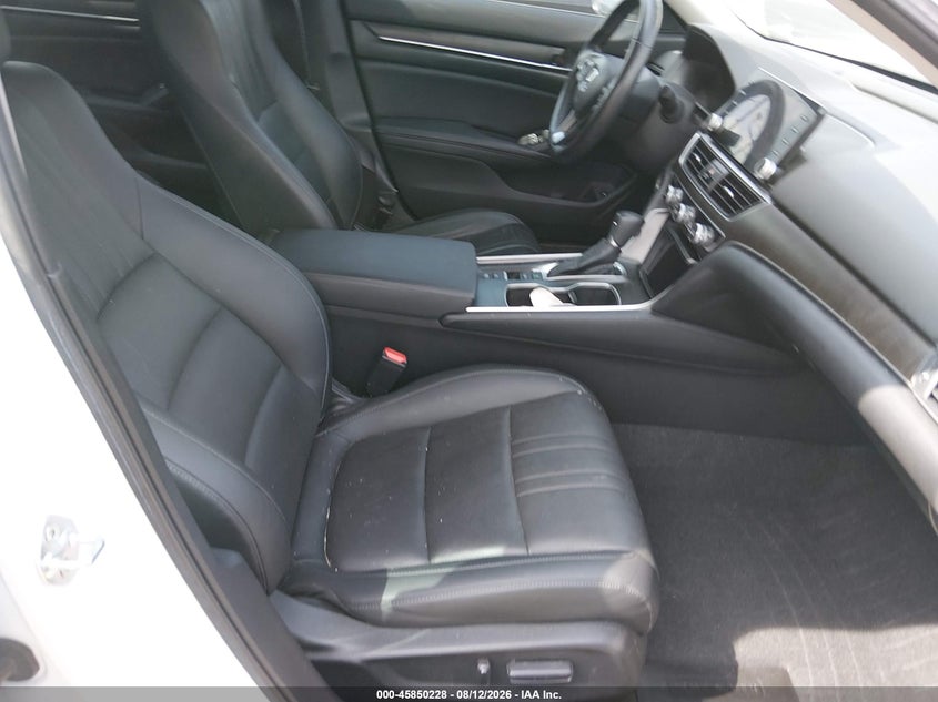 2022 HONDA ACCORD auction photo 5