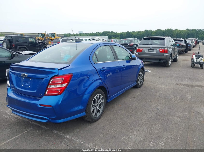 2018 CHEVROLET SONIC auction photo 4