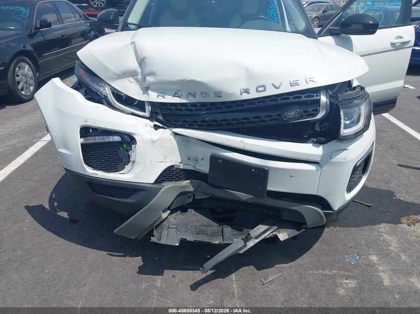 2017 LAND ROVER RANGE ROVER EVOQUE auction photo 6