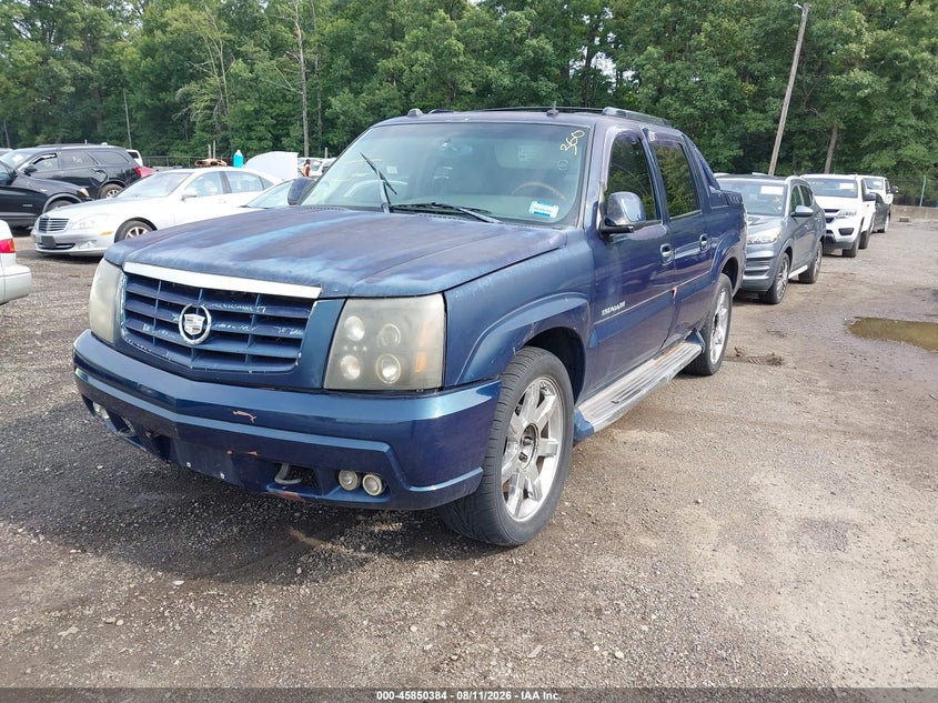 2004 CADILLAC ESCALADE EXT auction photo 2