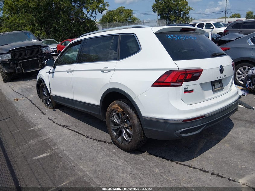 2022 VOLKSWAGEN TIGUAN auction photo 3