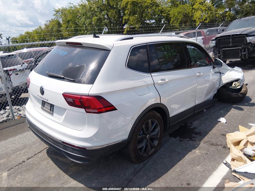 2022 VOLKSWAGEN TIGUAN auction photo 4