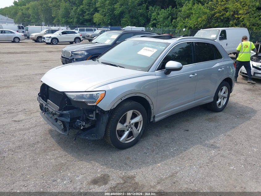 2020 AUDI Q3 auction photo 2