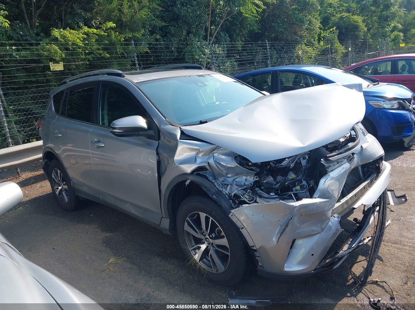 TOYOTA RAV4 - zdjęcie 13