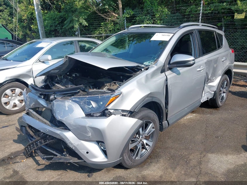 TOYOTA RAV4 - zdjęcie 2