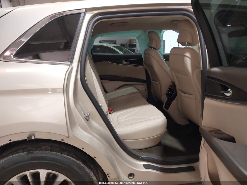 2017 LINCOLN MKX auction photo 8