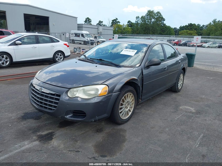 2005 CHRYSLER SEBRING auction photo 2