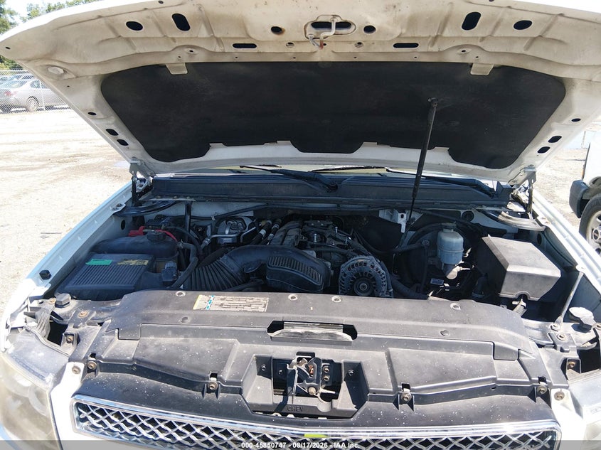 CHEVROLET TAHOE 2010 VIN 1GNUKCE06AR226215