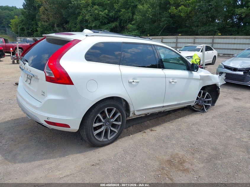 VOLVO XC60 - zdjęcie 4