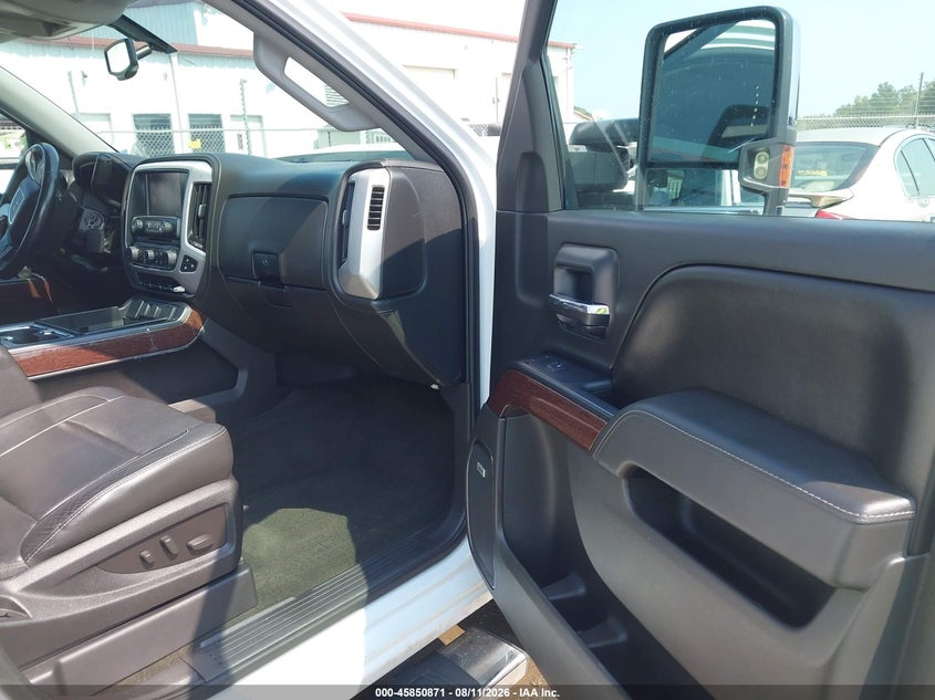 GMC SIERRA 1500 - zdjęcie 5