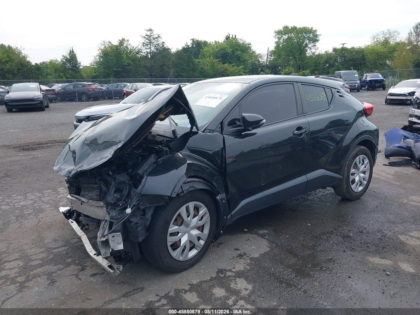 2020 TOYOTA C-HR auction photo 2