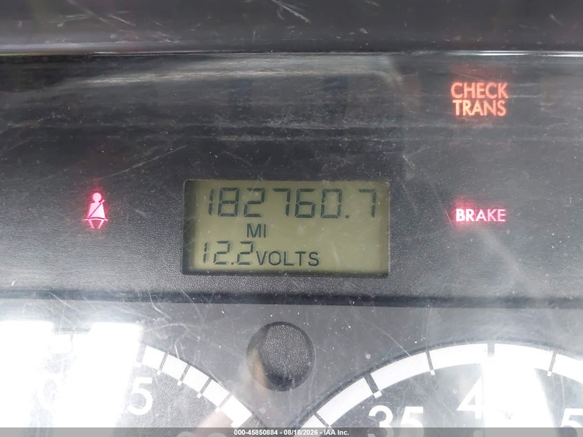 2005 FREIGHTLINER M2 auction photo 5