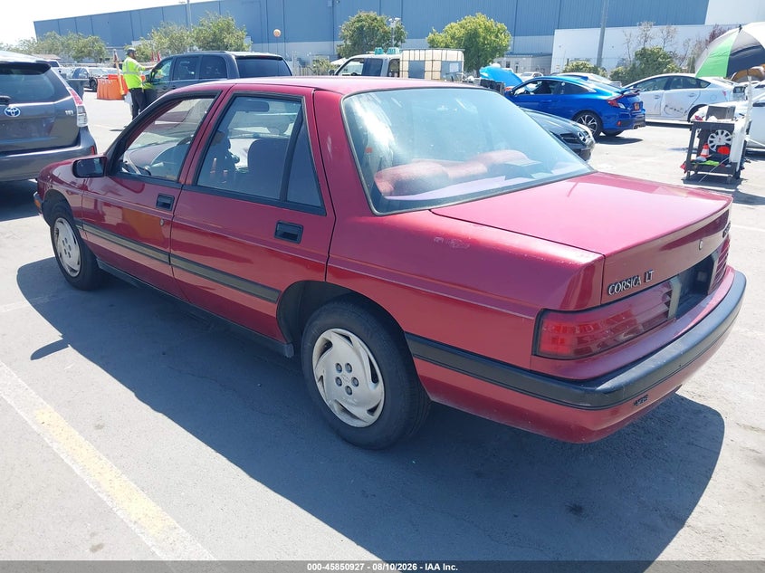 1993 CHEVROLET CORSICA auction photo 3