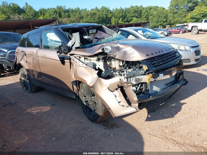 Vin: salzj2fx9rh244709, lot: 46349872, land rover range rover evoque core s 2024 img_1