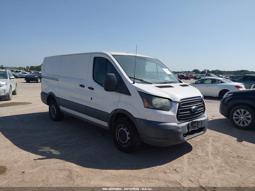 2015 FORD TRANSIT-250 auction photo 1