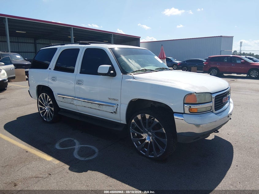 2002 GMC YUKON auction photo 1