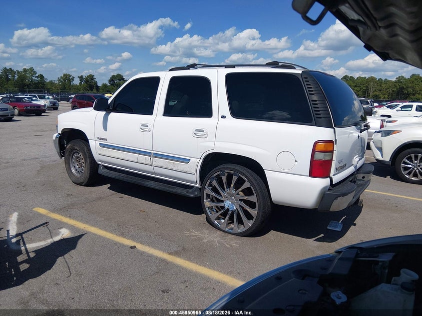 2002 GMC YUKON auction photo 3