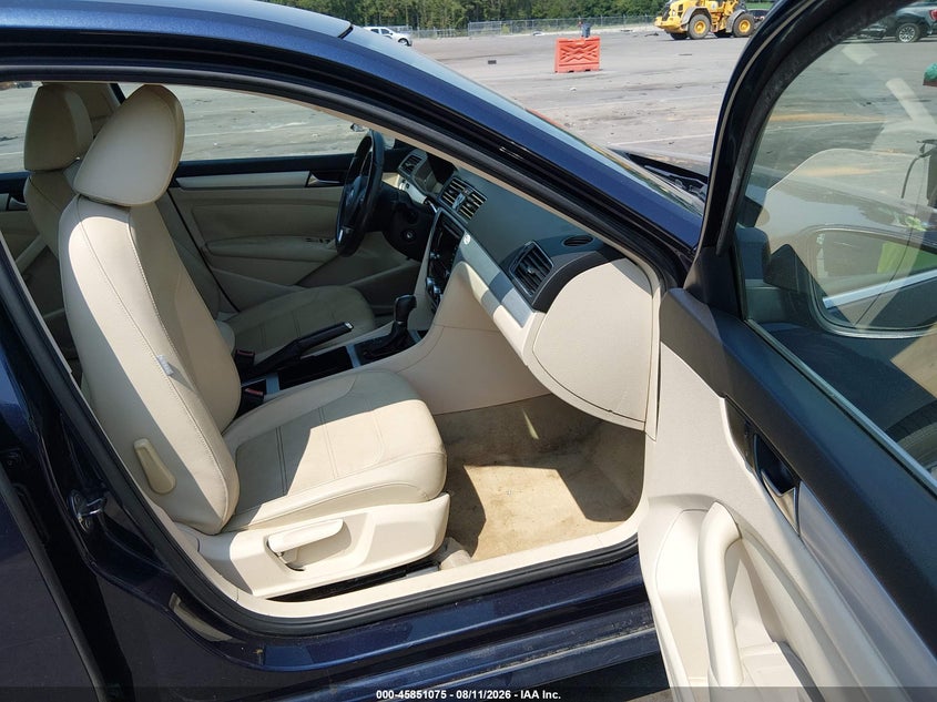 VOLKSWAGEN PASSAT 2012 VIN 1VWBH7A31CC092111