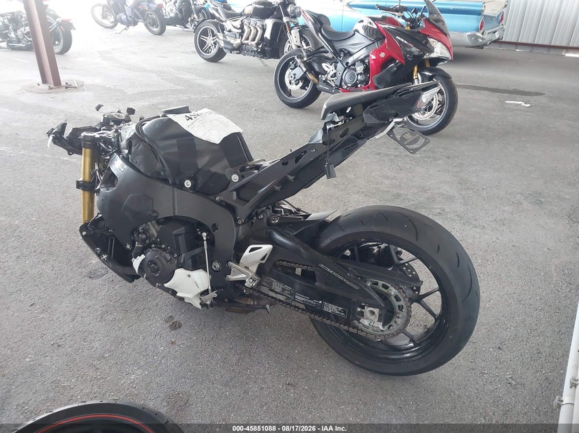 2026 HONDA CBR1000 auction photo 3