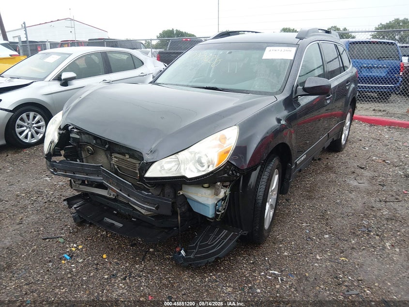 2010 SUBARU OUTBACK auction photo 2