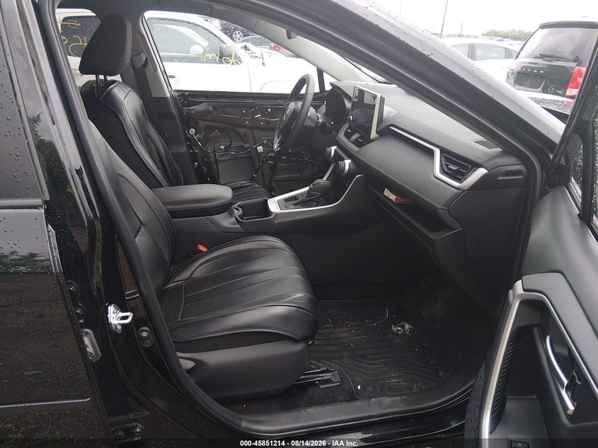 TOYOTA RAV4 - zdjęcie 5