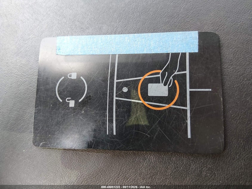 TESLA MODEL 3 - zdjęcie 11