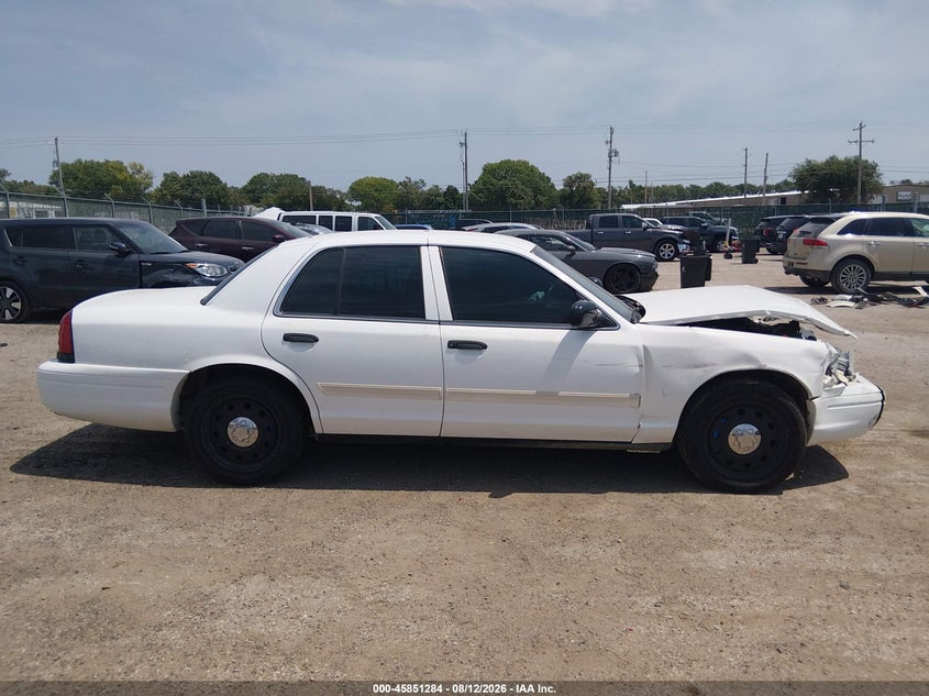 2011 FORD CROWN VICTORIA SEDAN 4.6L V-8 250HP