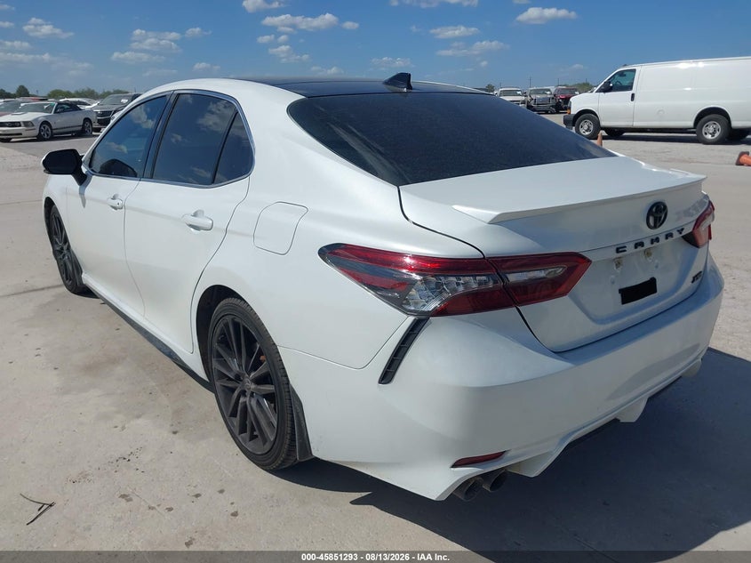 TOYOTA CAMRY - zdjęcie 3
