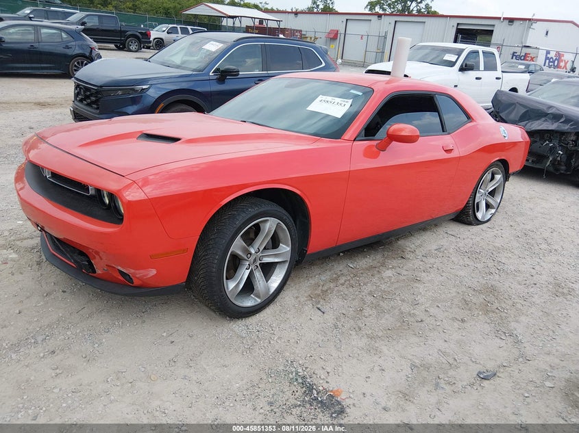 DODGE CHALLENGER - zdjęcie 2