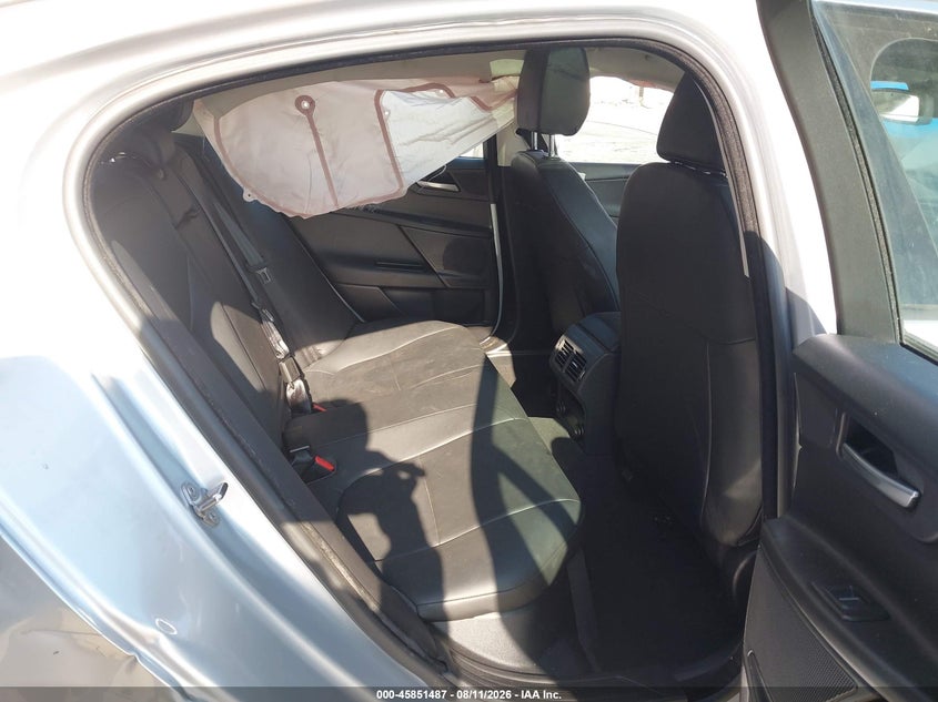 JAGUAR XE 2018 VIN SAJAD4FX8JCP25318