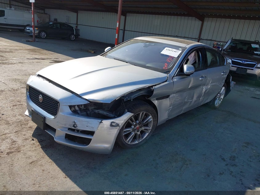 2018 JAGUAR XE auction photo 2