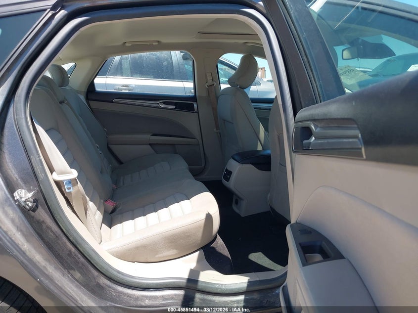 2019 FORD FUSION HYBRID SE · Фото 8