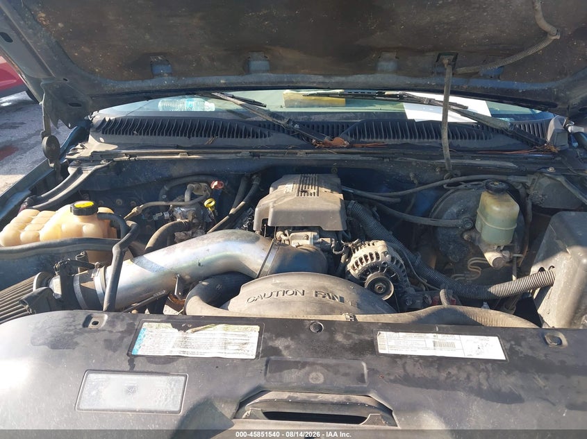 CHEVROLET SILVERADO 1500 2000 VIN 2GCEC19T3Y1300048