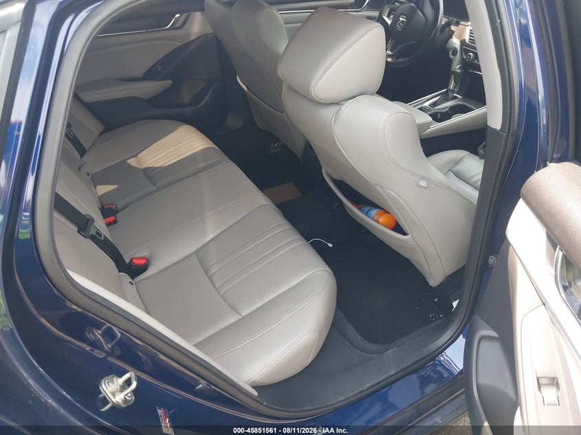 2019 HONDA ACCORD auction photo 8