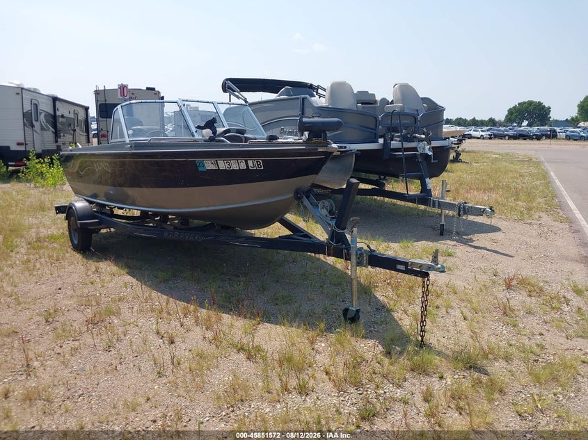 2001 LUND PRO SPORT auction photo 1