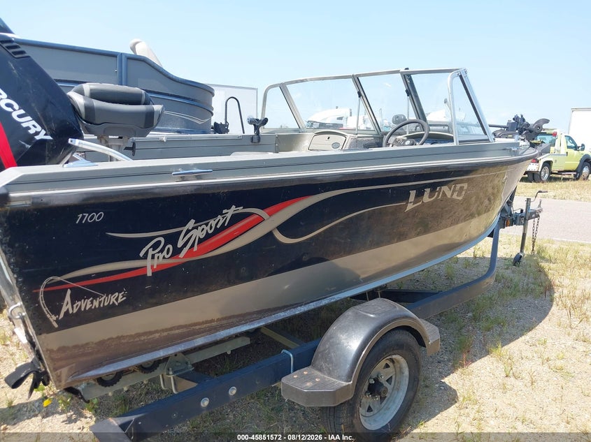 2001 LUND PRO SPORT auction photo 6