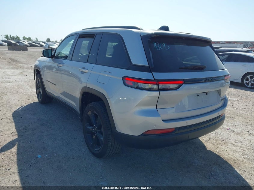 JEEP GRAND CHEROKEE - zdjęcie 3
