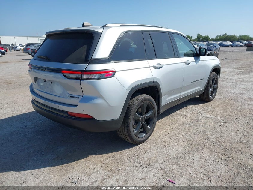 JEEP GRAND CHEROKEE - zdjęcie 4