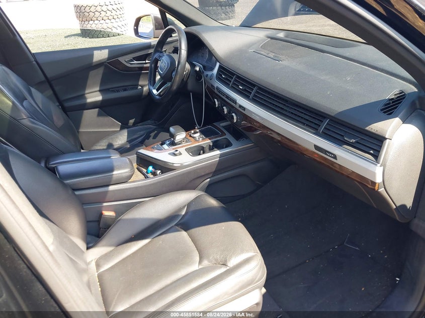 AUDI Q7 - zdjęcie 5