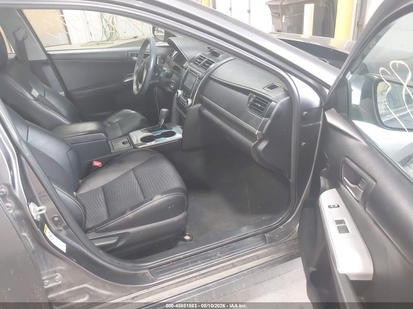 2012 TOYOTA CAMRY auction photo 5