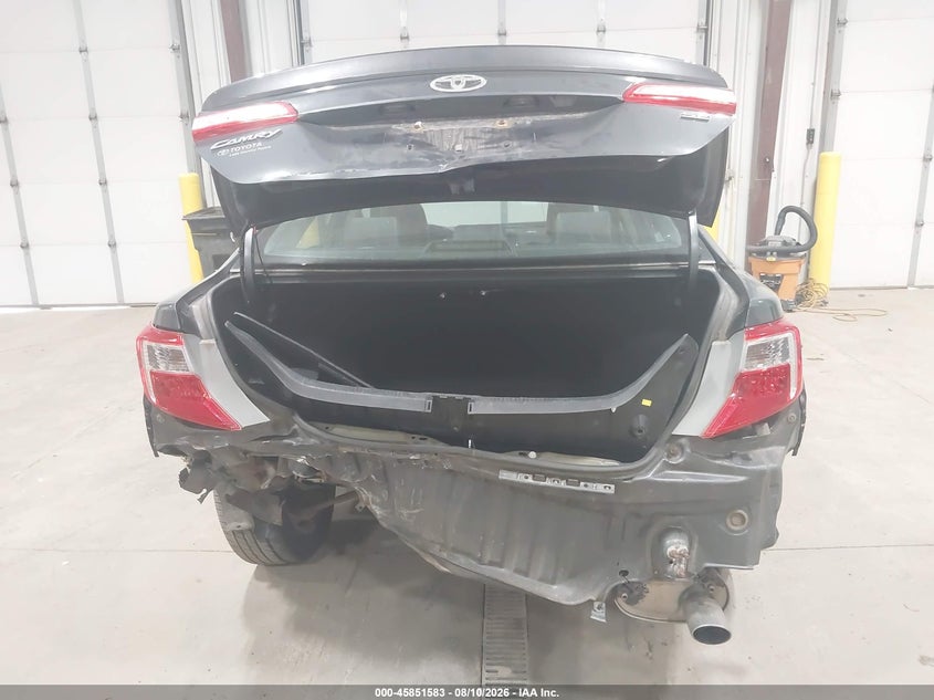 2012 TOYOTA CAMRY auction photo 6