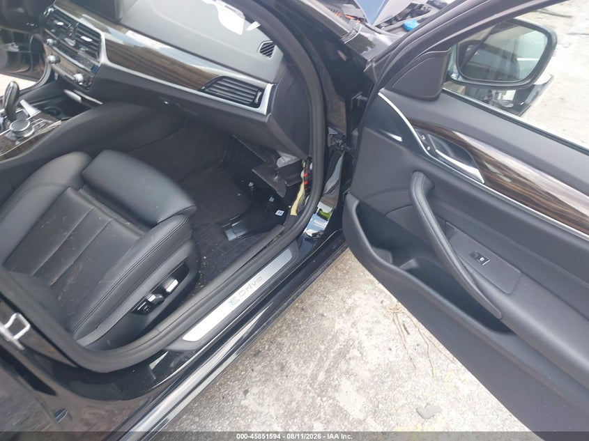 2018 BMW 530E auction photo 5