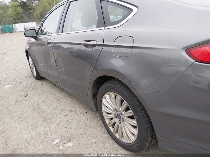 2014 FORD FUSION HYBRID auction photo 6