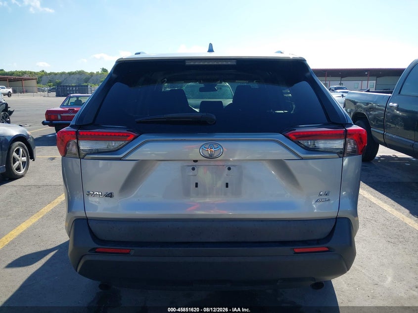 TOYOTA RAV4 - zdjęcie 17