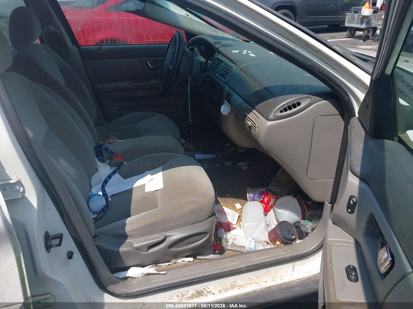 2003 FORD TAURUS auction photo 5