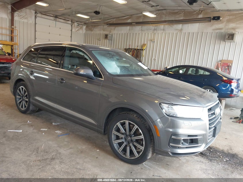 Vin: wa1laaf70hd019540, lot: 46350617, audi q7 3.0t premium 2017 img_1