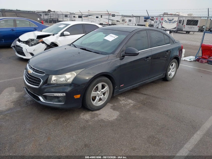 2016 CHEVROLET CRUZE LIMITED auction photo 2