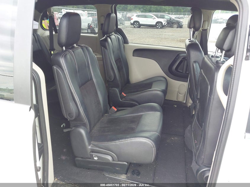 2017 DODGE GRAND CARAVAN auction photo 8