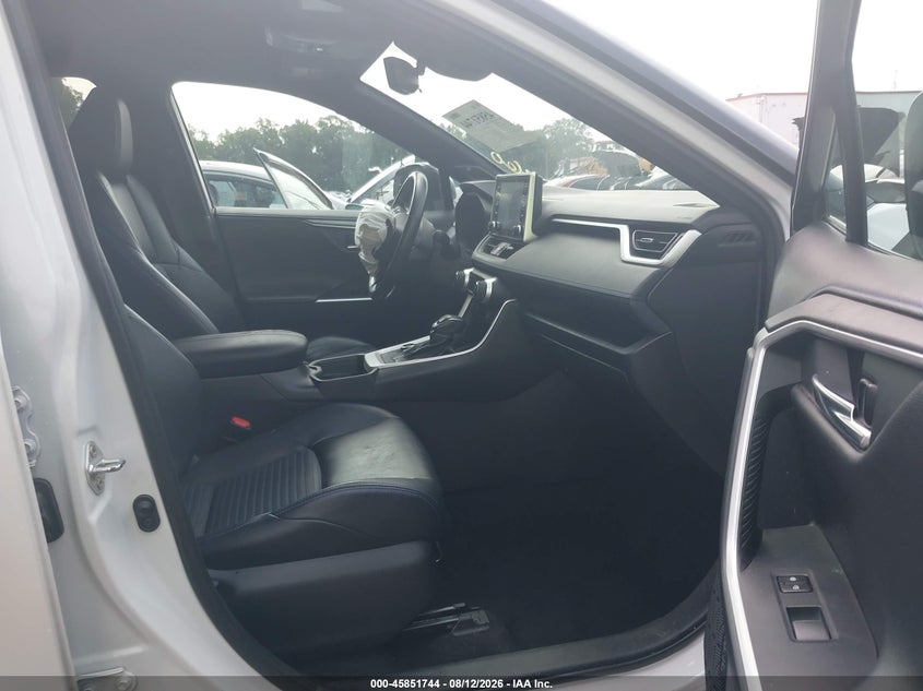 TOYOTA RAV4 HYBRID - zdjęcie 5