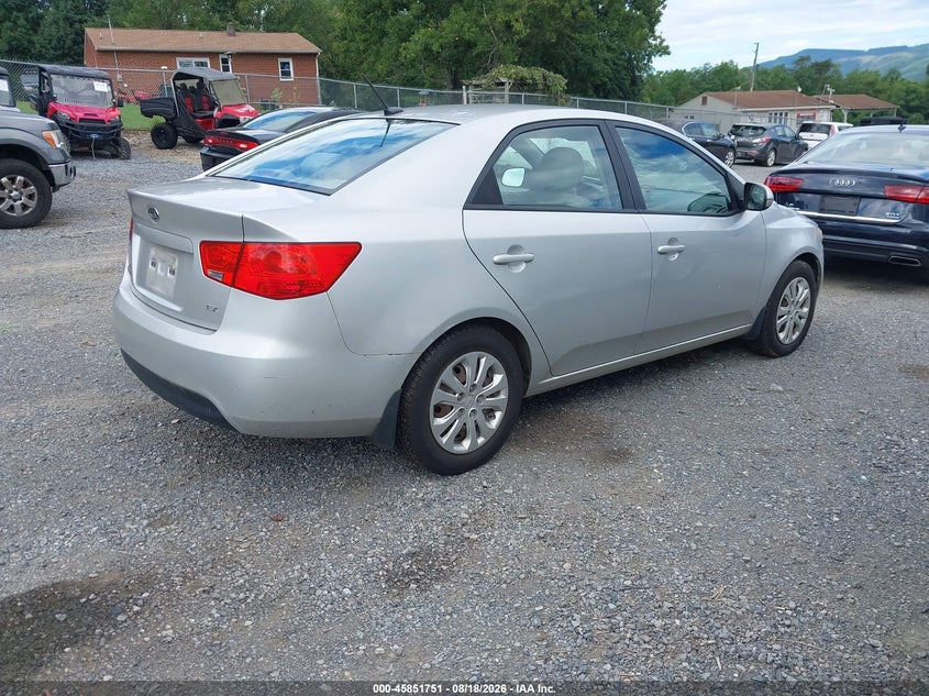 2012 KIA FORTE auction photo 4